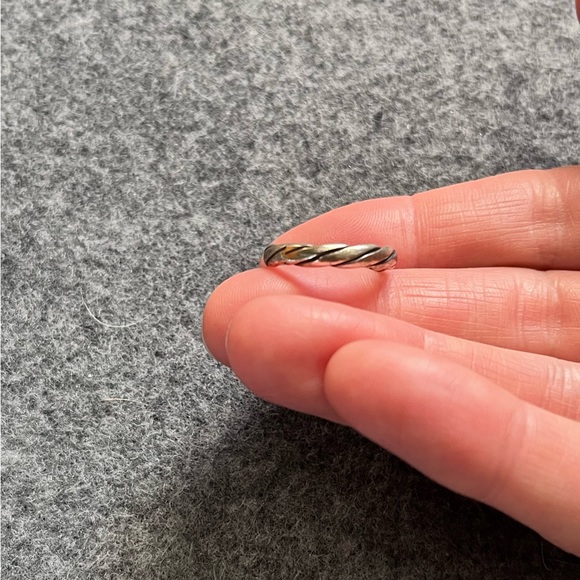 Sterling silver braid ring - Picture 3 of 4